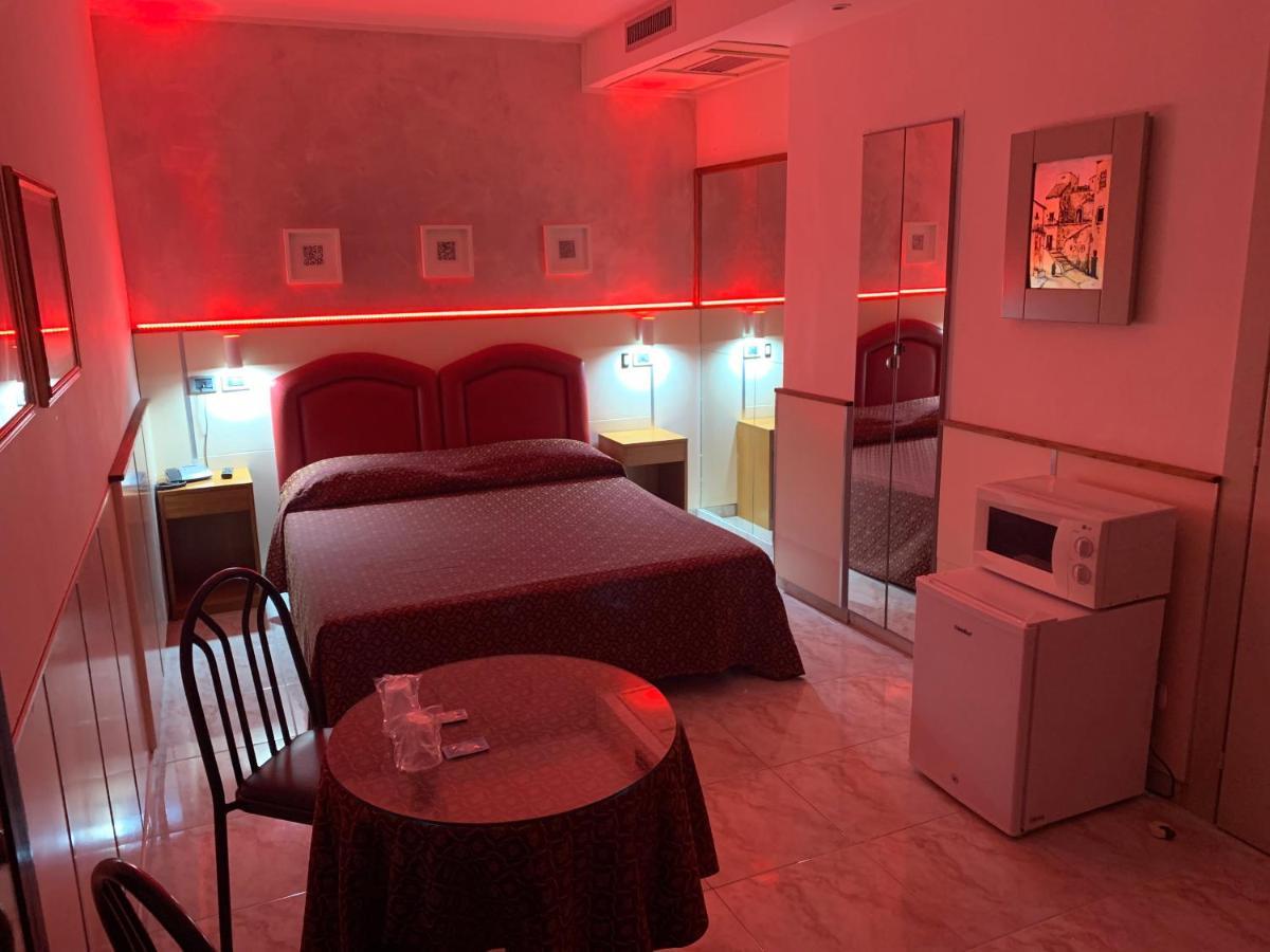 玛尔帕瑟佛乐酒店 Bernate Ticino 外观 照片
