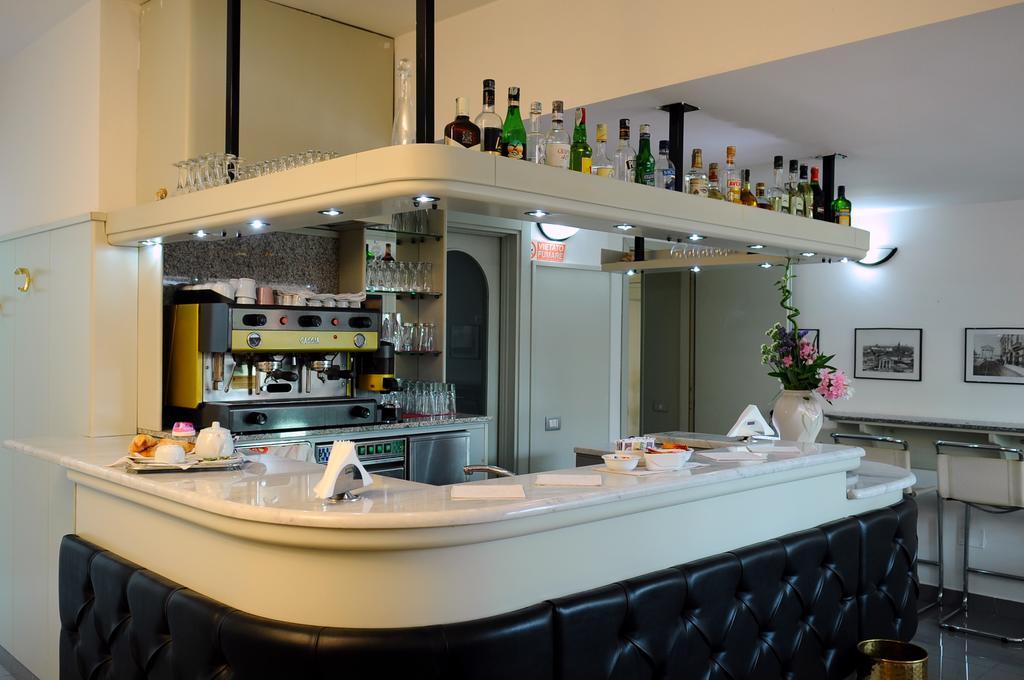 玛尔帕瑟佛乐酒店 Bernate Ticino 外观 照片